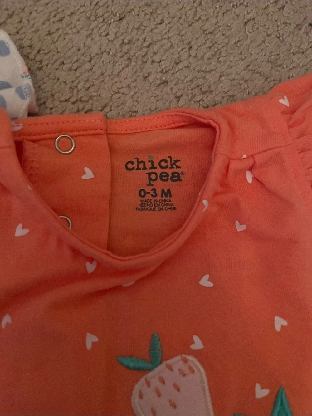 Set of 2 chick pea Rompers